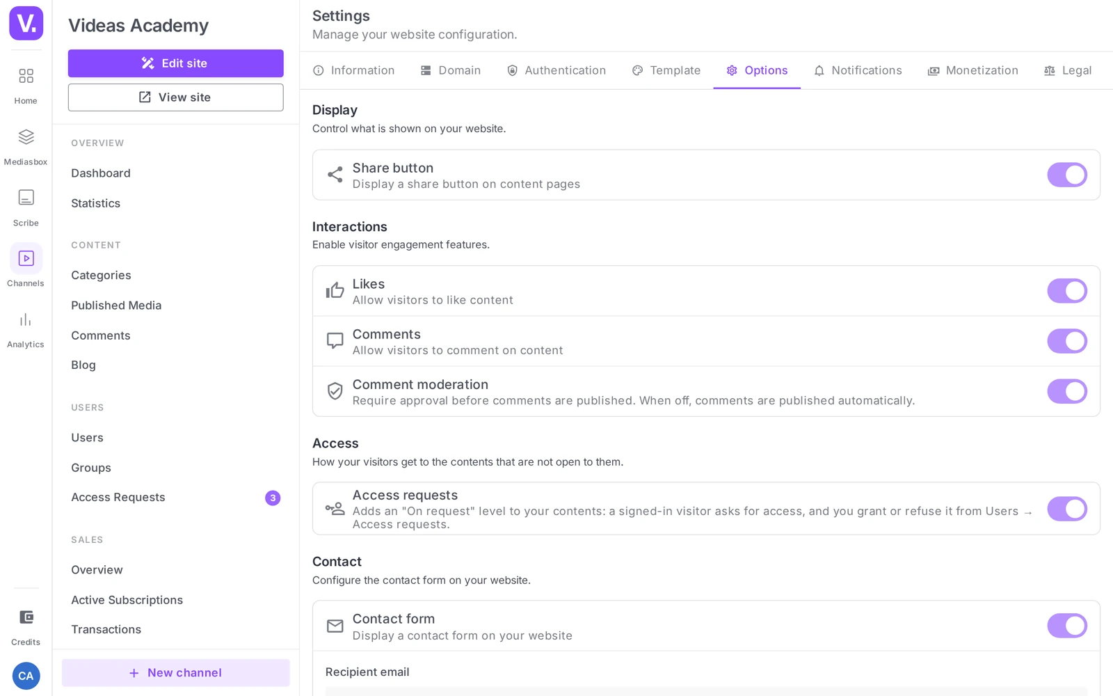 Settings → Options → Interactions (Comments toggle + Comment moderation toggle)