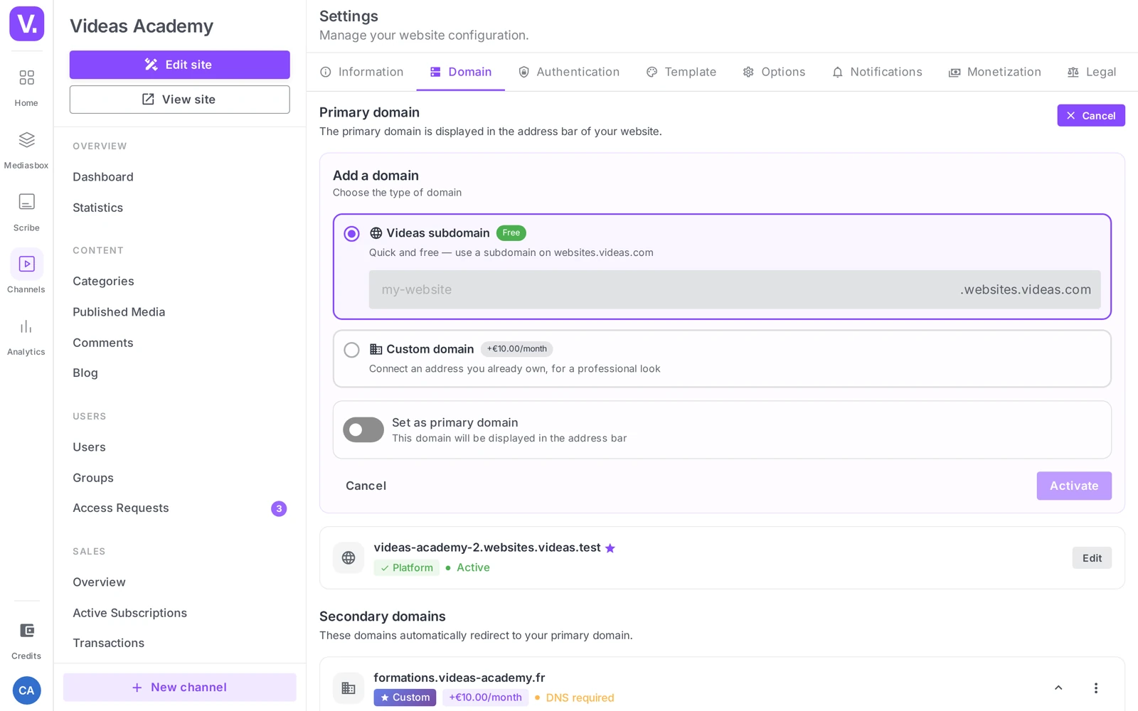 the add panel unfolded inside the page, with the two options (Videas subdomain / Custom domain)