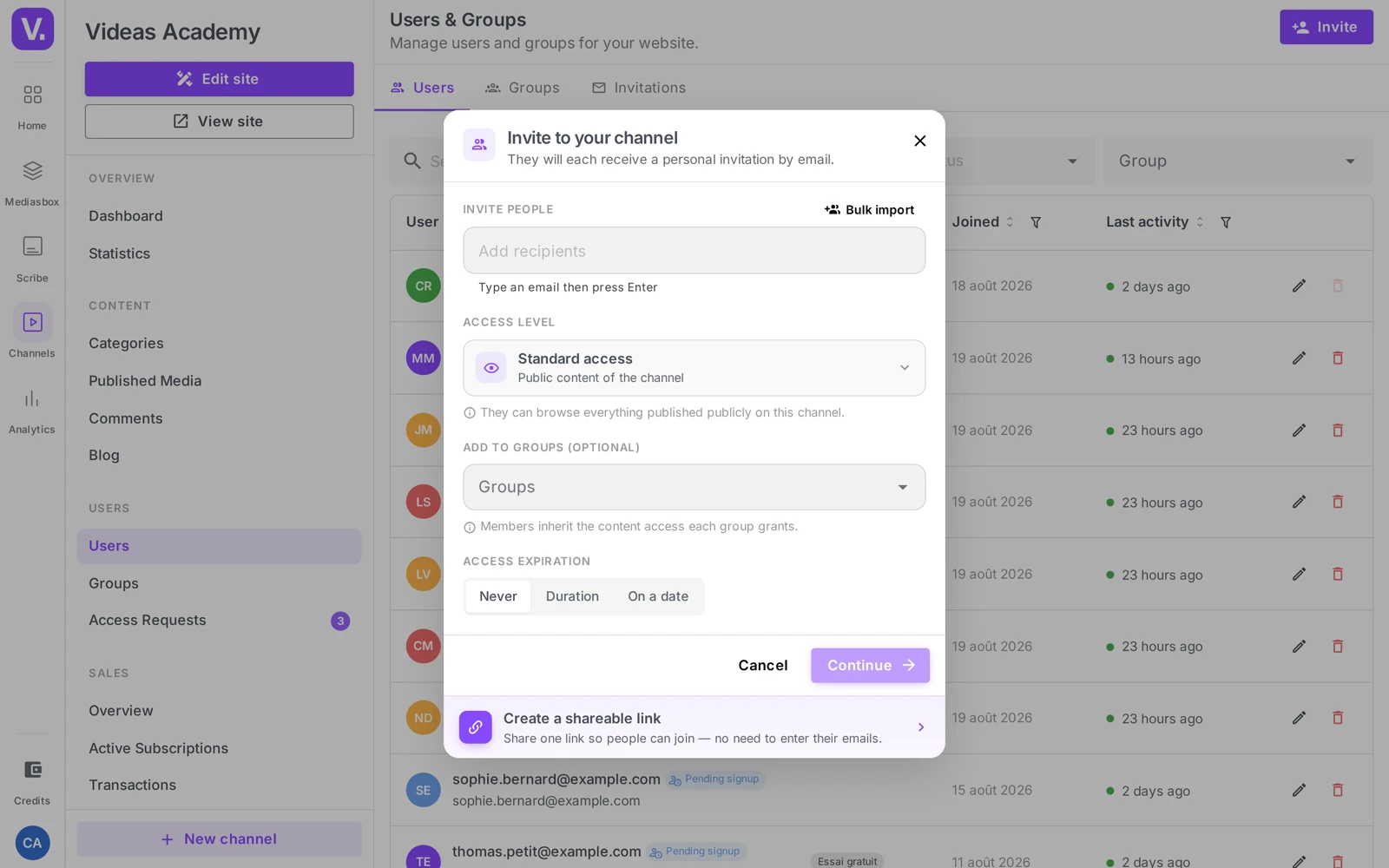 the Invite to your channel dialog (entering emails + Access level Standard access / Full access)
