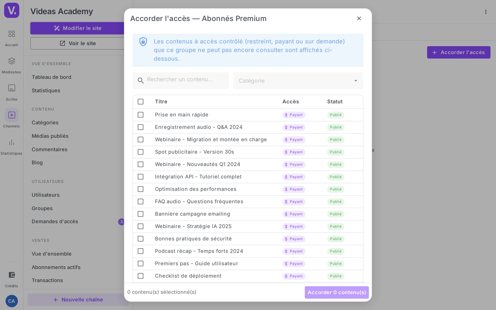 la modale Accorder l’accès (recherche, filtre par catégorie, cases à cocher, bouton Accorder N contenu(s))