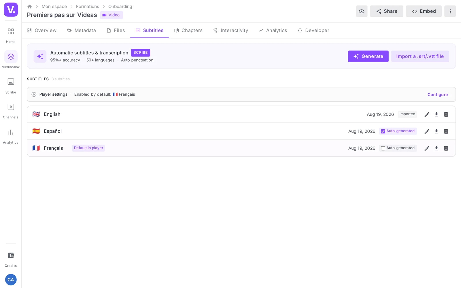 the list of multilingual tracks with their badges (default, auto-generated…)